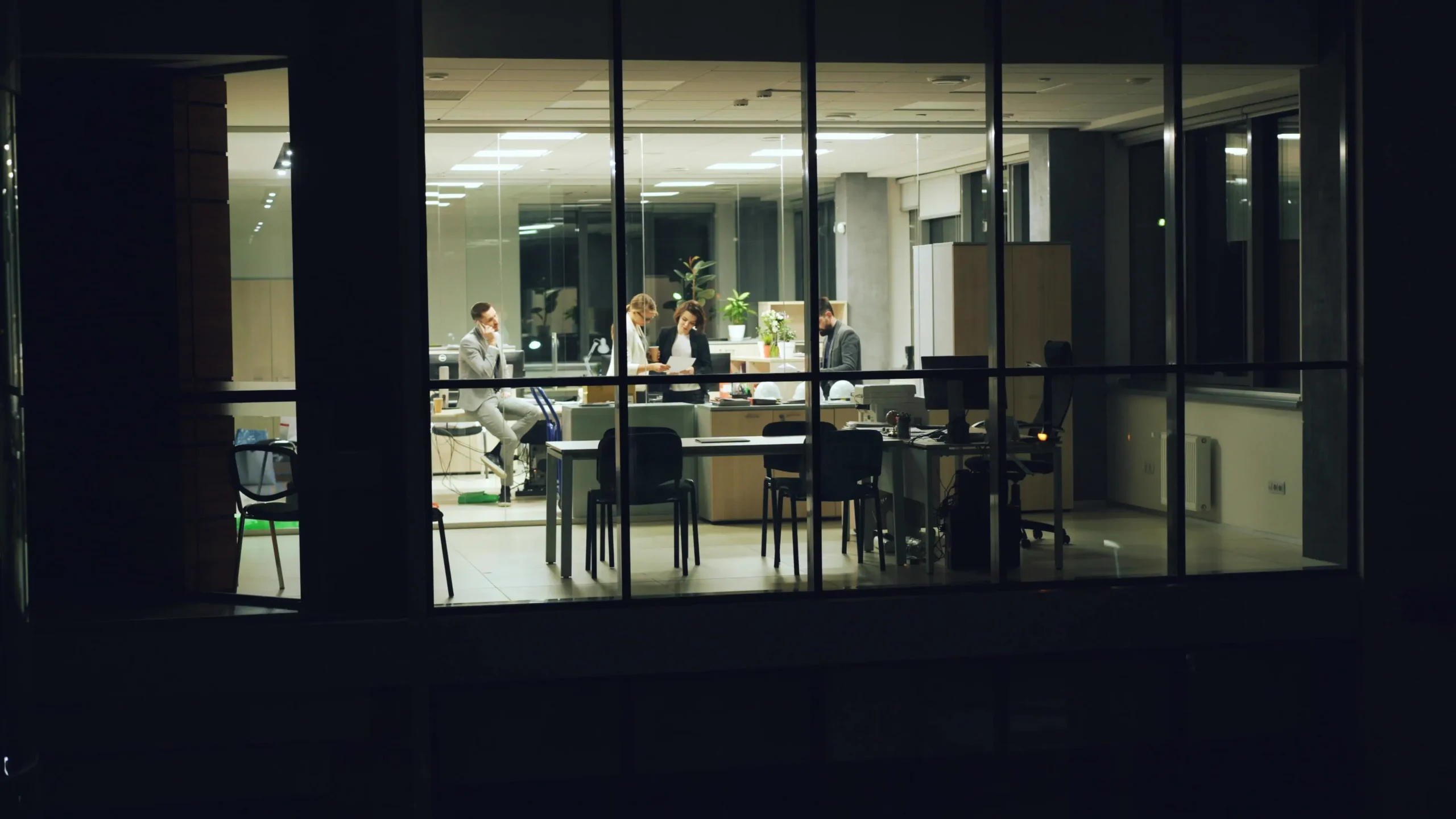 Editorial workspace supporting business news and communications.